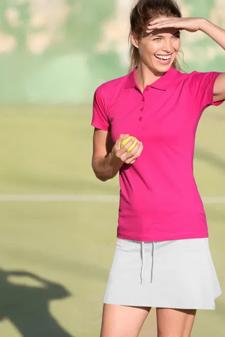 Дамска пола, Бял