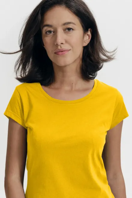 Дамска приталена тениска с кръгло деколте, жълт
